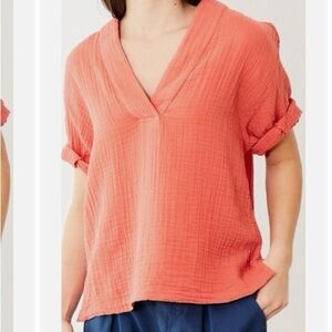 Xirena Avery top in orange
